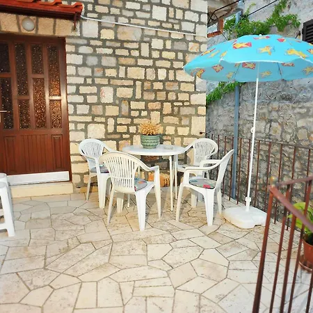 Mirta-2 By Interhome