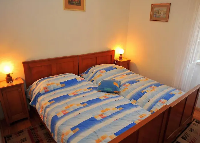 Mirta-2 By Interhome Appartement Sutivan