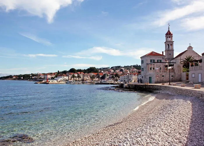 Mirta-2 By Interhome Sutivan