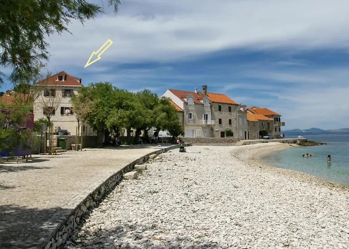 Mirta-2 By Interhome Appartement Sutivan